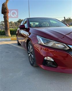 نيسان ألتيما